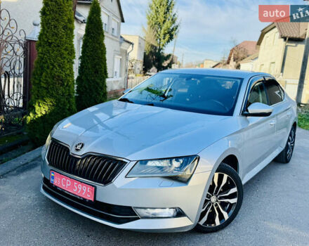 Серый Шкода Суперб, объемом двигателя 2 л и пробегом 210 тыс. км за 16450 $, фото 107 на Automoto.ua