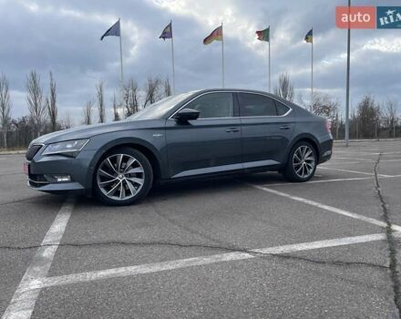 Серый Шкода Суперб, объемом двигателя 2 л и пробегом 260 тыс. км за 19500 $, фото 22 на Automoto.ua