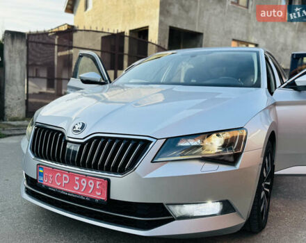 Серый Шкода Суперб, объемом двигателя 2 л и пробегом 210 тыс. км за 16450 $, фото 83 на Automoto.ua