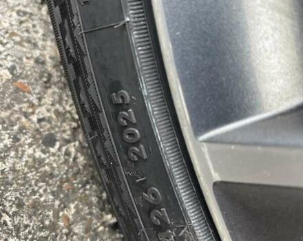 Серый Шкода Суперб, объемом двигателя 2 л и пробегом 260 тыс. км за 19500 $, фото 76 на Automoto.ua