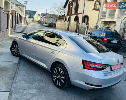 Серый Шкода Суперб, объемом двигателя 2 л и пробегом 210 тыс. км за 16450 $, фото 67 на Automoto.ua