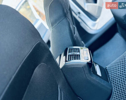 Серый Шкода Суперб, объемом двигателя 2 л и пробегом 210 тыс. км за 16450 $, фото 24 на Automoto.ua