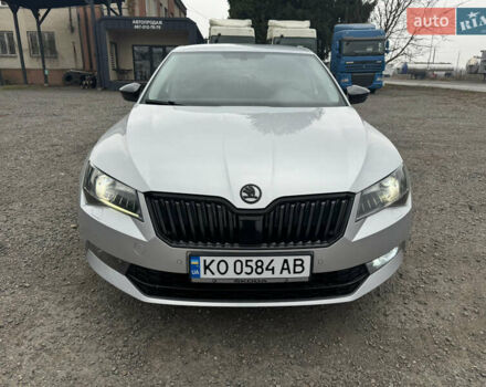 Серый Шкода Суперб, объемом двигателя 1.97 л и пробегом 240 тыс. км за 17900 $, фото 1 на Automoto.ua