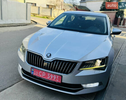 Серый Шкода Суперб, объемом двигателя 2 л и пробегом 210 тыс. км за 16450 $, фото 15 на Automoto.ua