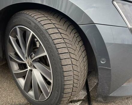 Серый Шкода Суперб, объемом двигателя 2 л и пробегом 260 тыс. км за 19500 $, фото 30 на Automoto.ua