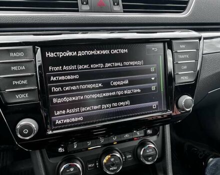 Шкода Суперб 2017 в Кривом Роге на Automoto.ua Серый Шкода Суперб, объемом двигателя 2 л и пробегом 241 тыс. км за 21000 $, фото 93 на Automoto.ua