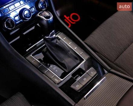 Серый Шкода Суперб, объемом двигателя 1.8 л и пробегом 102 тыс. км за 16900 $, фото 24 на Automoto.ua