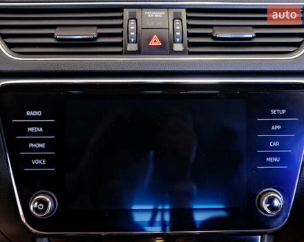 Серый Шкода Суперб, объемом двигателя 1.8 л и пробегом 102 тыс. км за 16900 $, фото 29 на Automoto.ua