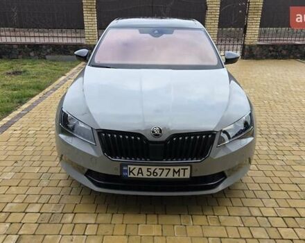 Серый Шкода Суперб, объемом двигателя 1.97 л и пробегом 175 тыс. км за 26300 $, фото 1 на Automoto.ua