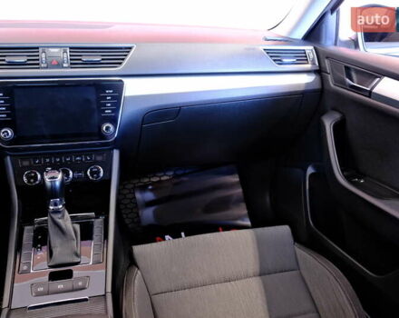 Серый Шкода Суперб, объемом двигателя 1.8 л и пробегом 102 тыс. км за 16900 $, фото 56 на Automoto.ua