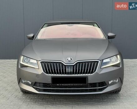 Сірий Шкода Суперб, об'ємом двигуна 1.97 л та пробігом 151 тис. км за 29500 $, фото 1 на Automoto.ua