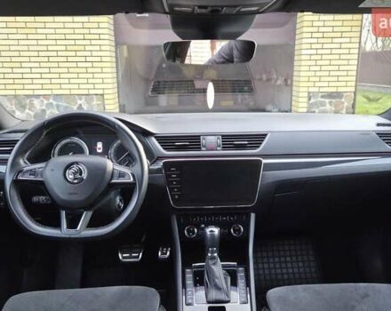 Серый Шкода Суперб, объемом двигателя 1.97 л и пробегом 175 тыс. км за 26300 $, фото 31 на Automoto.ua