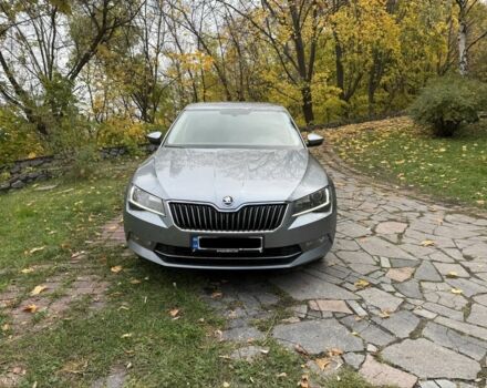 Шкода Суперб 2018 в Киеве на Automoto.ua Серый Шкода Суперб, объемом двигателя 1.8 л и пробегом 146 тыс. км за 19300 $, фото 1 на Automoto.ua