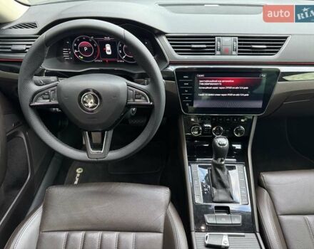 Сірий Шкода Суперб, об'ємом двигуна 1.97 л та пробігом 151 тис. км за 29500 $, фото 24 на Automoto.ua