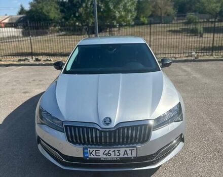 Сірий Шкода Суперб, об'ємом двигуна 2 л та пробігом 158 тис. км за 25500 $, фото 2 на Automoto.ua
