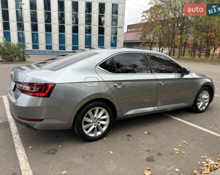 Серый Шкода Суперб, объемом двигателя 1.97 л и пробегом 167 тыс. км за 30750 $, фото 9 на Automoto.ua