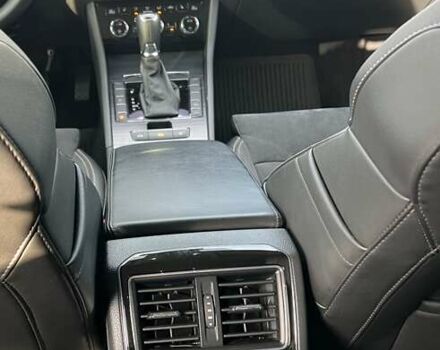 Серый Шкода Суперб, объемом двигателя 1.97 л и пробегом 155 тыс. км за 25000 $, фото 16 на Automoto.ua