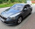 Серый Шкода Суперб, объемом двигателя 1.6 л и пробегом 285 тыс. км за 18500 $, фото 1 на Automoto.ua