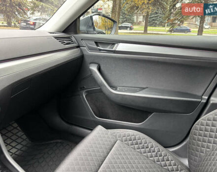 Серый Шкода Суперб, объемом двигателя 1.97 л и пробегом 167 тыс. км за 30750 $, фото 15 на Automoto.ua