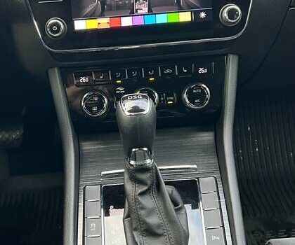 Серый Шкода Суперб, объемом двигателя 1.97 л и пробегом 155 тыс. км за 25000 $, фото 13 на Automoto.ua