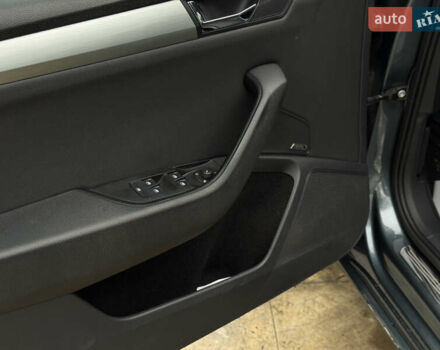 Серый Шкода Суперб, объемом двигателя 1.97 л и пробегом 230 тыс. км за 18900 $, фото 15 на Automoto.ua