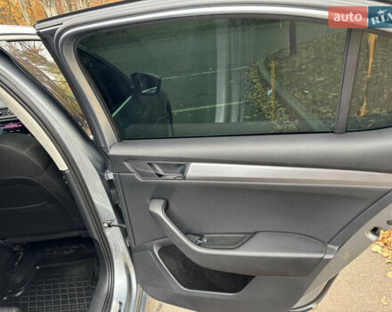 Серый Шкода Суперб, объемом двигателя 1.97 л и пробегом 167 тыс. км за 30750 $, фото 22 на Automoto.ua