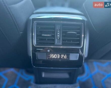 Сірий Шкода Суперб, об'ємом двигуна 2 л та пробігом 158 тис. км за 25500 $, фото 26 на Automoto.ua