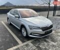 Серый Шкода Суперб, объемом двигателя 1.97 л и пробегом 155 тыс. км за 25000 $, фото 2 на Automoto.ua
