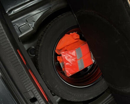 Серый Шкода Суперб, объемом двигателя 1.97 л и пробегом 230 тыс. км за 18900 $, фото 20 на Automoto.ua