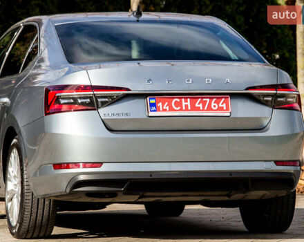 Сірий Шкода Суперб, об'ємом двигуна 1.97 л та пробігом 163 тис. км за 27300 $, фото 15 на Automoto.ua