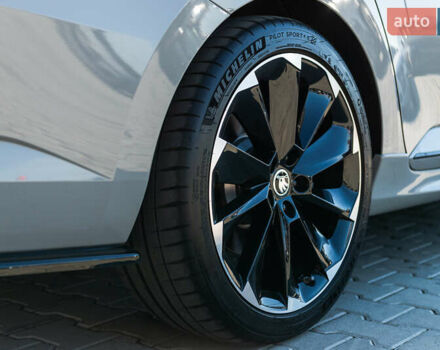 Серый Шкода Суперб, объемом двигателя 1.98 л и пробегом 108 тыс. км за 43000 $, фото 17 на Automoto.ua