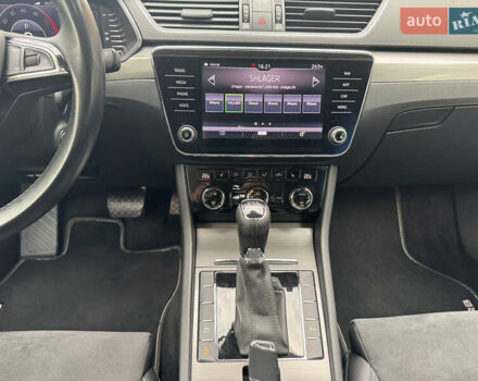 Серый Шкода Суперб, объемом двигателя 2 л и пробегом 215 тыс. км за 25400 $, фото 42 на Automoto.ua