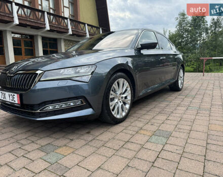 Серый Шкода Суперб, объемом двигателя 1.97 л и пробегом 215 тыс. км за 25699 $, фото 3 на Automoto.ua