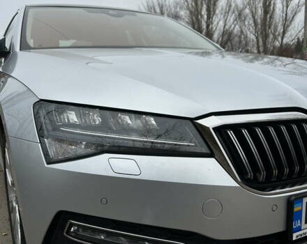 Сірий Шкода Суперб, об'ємом двигуна 1.97 л та пробігом 178 тис. км за 28800 $, фото 81 на Automoto.ua