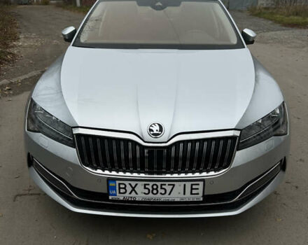 Сірий Шкода Суперб, об'ємом двигуна 1.97 л та пробігом 178 тис. км за 28800 $, фото 70 на Automoto.ua