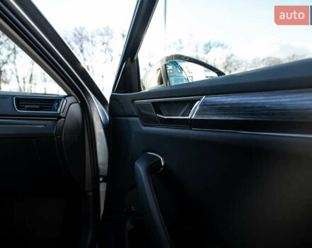 Серый Шкода Суперб, объемом двигателя 1.97 л и пробегом 164 тыс. км за 27700 $, фото 39 на Automoto.ua