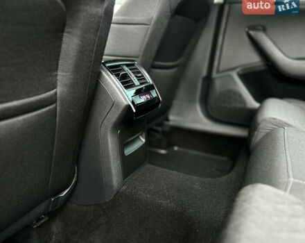 Серый Шкода Суперб, объемом двигателя 2 л и пробегом 218 тыс. км за 19999 $, фото 45 на Automoto.ua