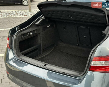 Серый Шкода Суперб, объемом двигателя 2 л и пробегом 218 тыс. км за 19999 $, фото 58 на Automoto.ua