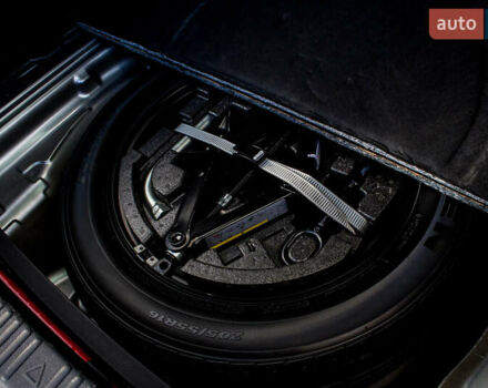 Сірий Шкода Суперб, об'ємом двигуна 1.97 л та пробігом 163 тис. км за 27300 $, фото 72 на Automoto.ua