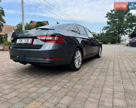 Серый Шкода Суперб, объемом двигателя 2 л и пробегом 215 тыс. км за 25400 $, фото 12 на Automoto.ua