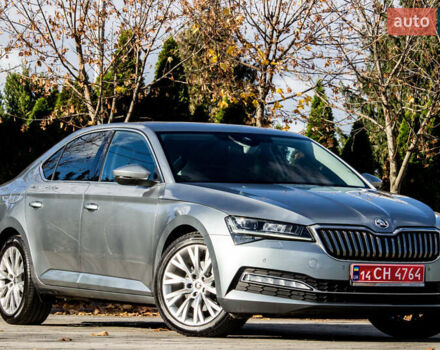 Сірий Шкода Суперб, об'ємом двигуна 1.97 л та пробігом 163 тис. км за 27300 $, фото 1 на Automoto.ua