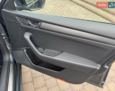 Серый Шкода Суперб, объемом двигателя 1.97 л и пробегом 215 тыс. км за 25699 $, фото 45 на Automoto.ua