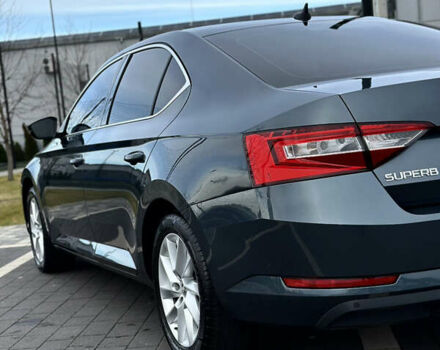 Серый Шкода Суперб, объемом двигателя 2 л и пробегом 218 тыс. км за 19999 $, фото 16 на Automoto.ua