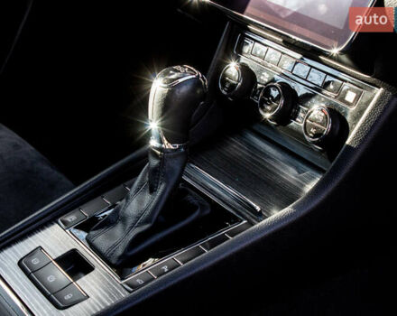 Сірий Шкода Суперб, об'ємом двигуна 1.97 л та пробігом 163 тис. км за 27300 $, фото 27 на Automoto.ua