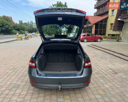 Серый Шкода Суперб, объемом двигателя 2 л и пробегом 215 тыс. км за 25400 $, фото 77 на Automoto.ua