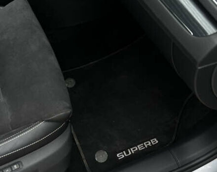 Сірий Шкода Суперб, об'ємом двигуна 1.97 л та пробігом 178 тис. км за 28800 $, фото 21 на Automoto.ua