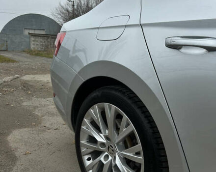 Сірий Шкода Суперб, об'ємом двигуна 1.97 л та пробігом 178 тис. км за 28800 $, фото 58 на Automoto.ua