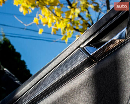 Сірий Шкода Суперб, об'ємом двигуна 1.97 л та пробігом 163 тис. км за 27300 $, фото 62 на Automoto.ua