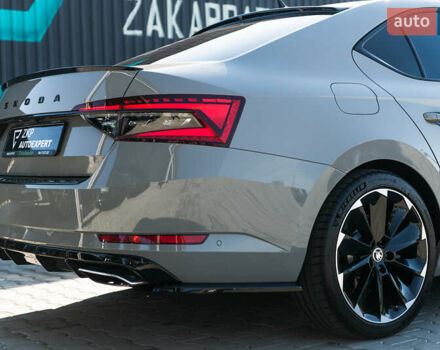 Серый Шкода Суперб, объемом двигателя 1.98 л и пробегом 108 тыс. км за 43000 $, фото 16 на Automoto.ua