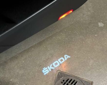 Сірий Шкода Суперб, об'ємом двигуна 1.97 л та пробігом 163 тис. км за 27300 $, фото 37 на Automoto.ua